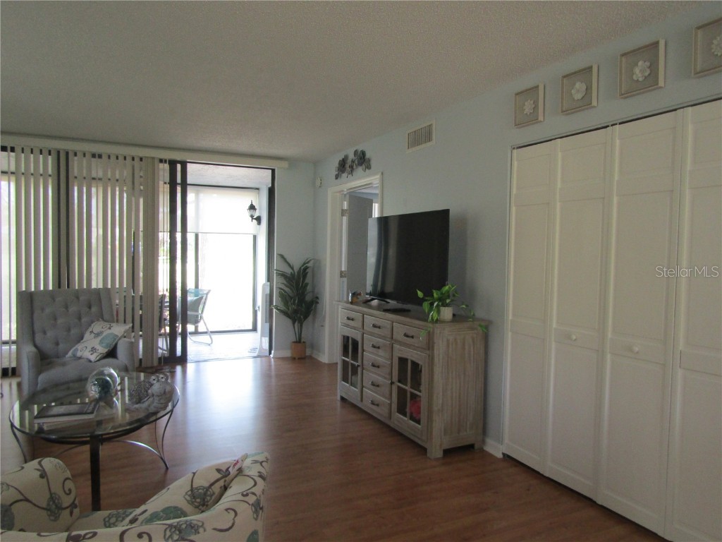 5136 Harpers Croft #11 Sarasota FL 34235 A4626932 image11