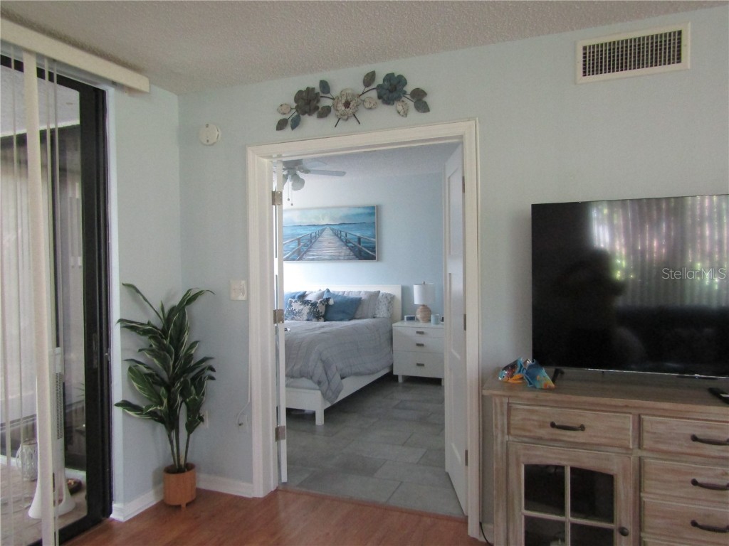 5136 Harpers Croft #11 Sarasota FL 34235 A4626932 image19