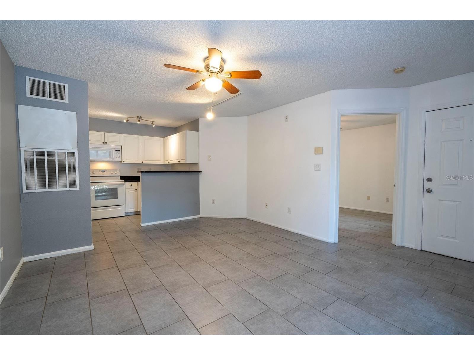 5136 Park Central Drive #212 Orlando FL 32839 O6384447 image12