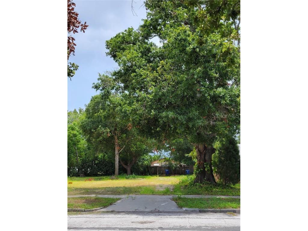 5137 4th Avenue N Saint Petersburg FL 33710 T3477911 image1