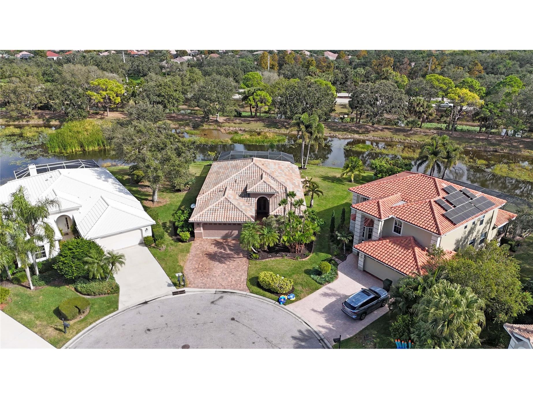 5137 Redbriar Court Sarasota FL 34238 A4673625 image1