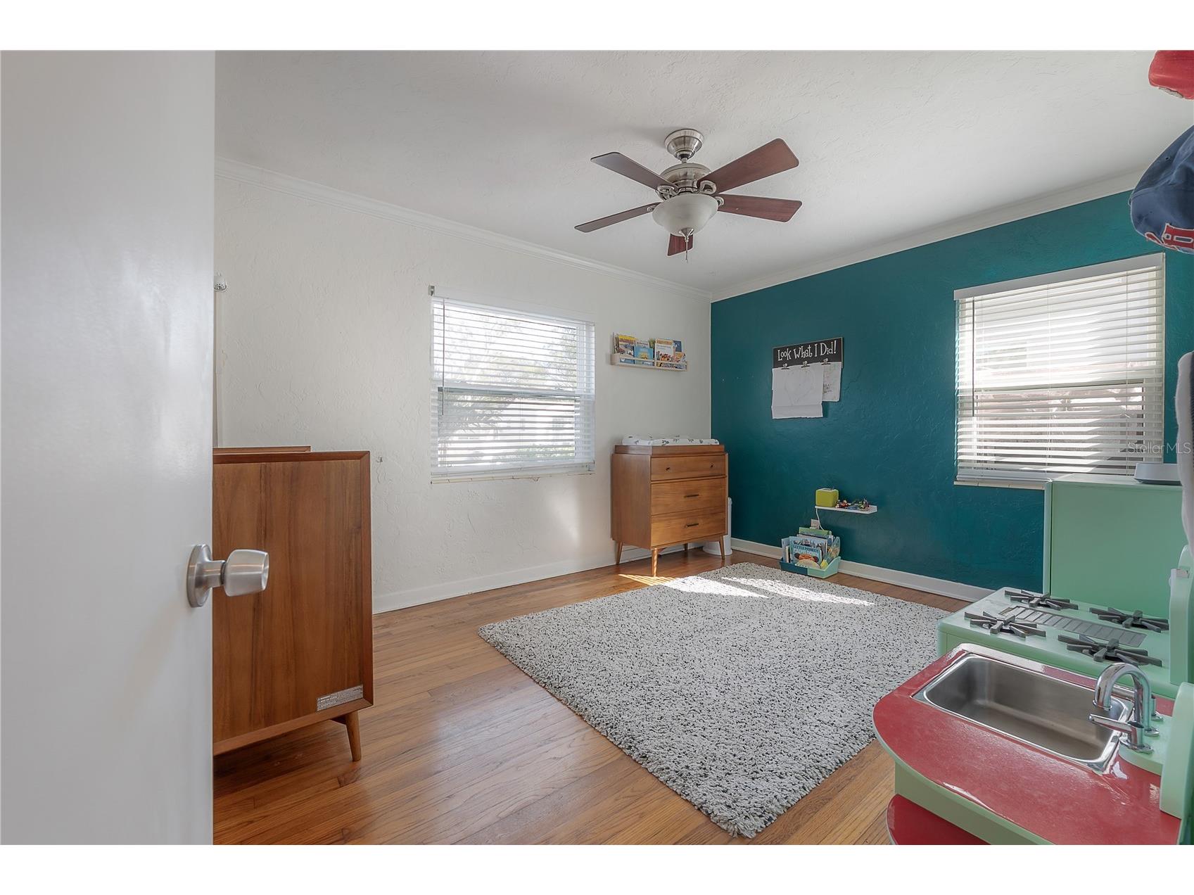 5138 3rd Avenue N Saint Petersburg FL 33710 TB8503072 image11