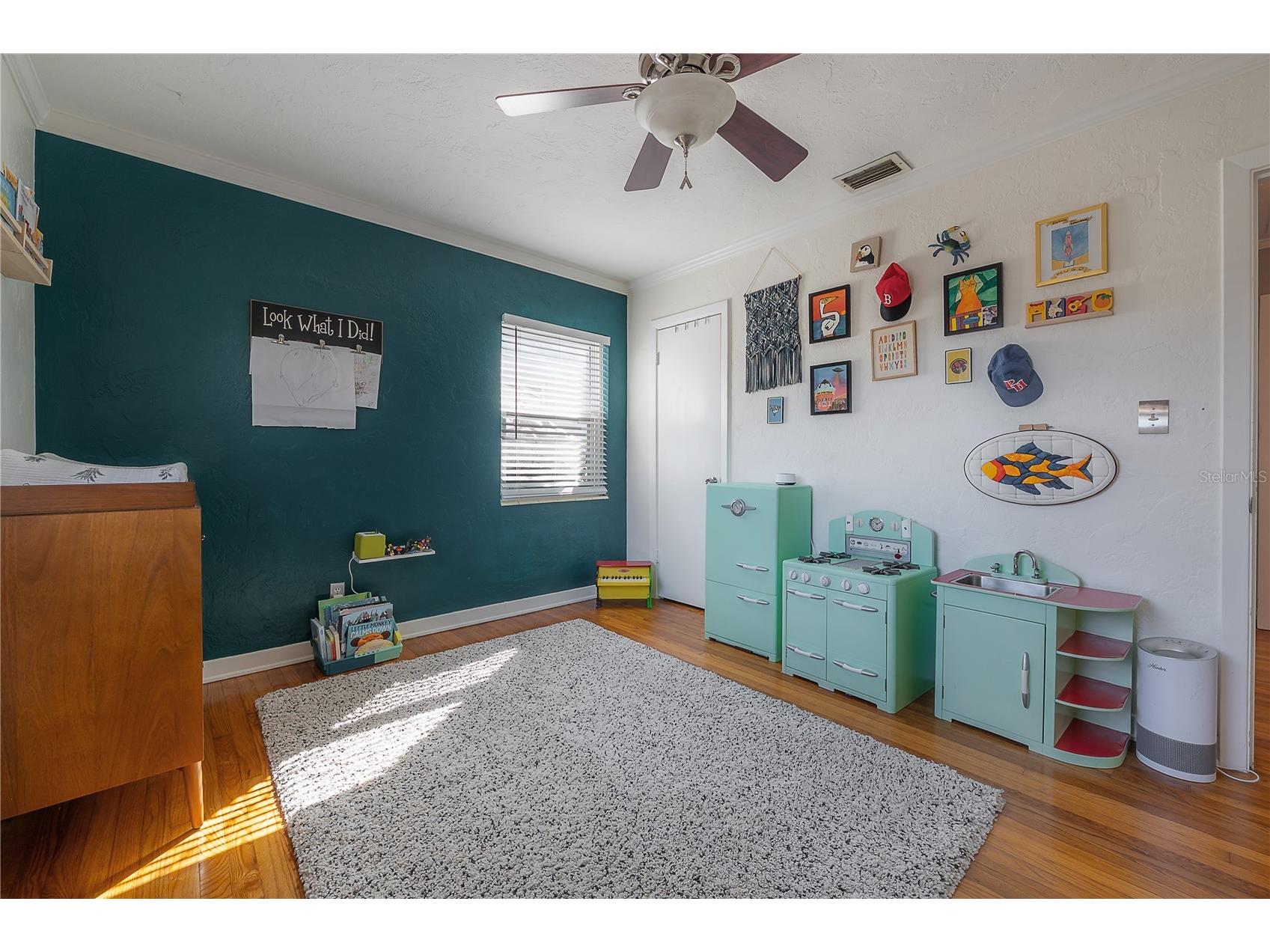 5138 3rd Avenue N Saint Petersburg FL 33710 TB8503072 image12
