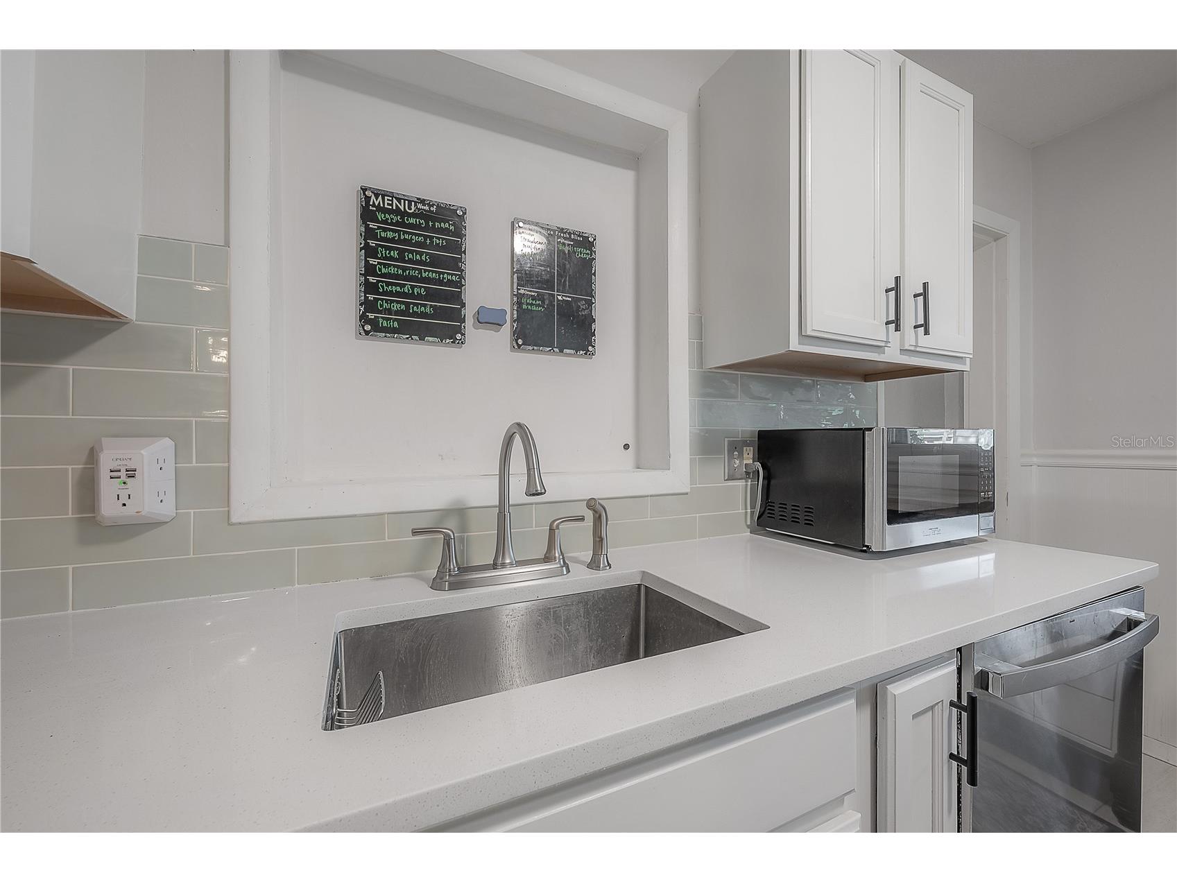 5138 3rd Avenue N Saint Petersburg FL 33710 TB8503072 image15