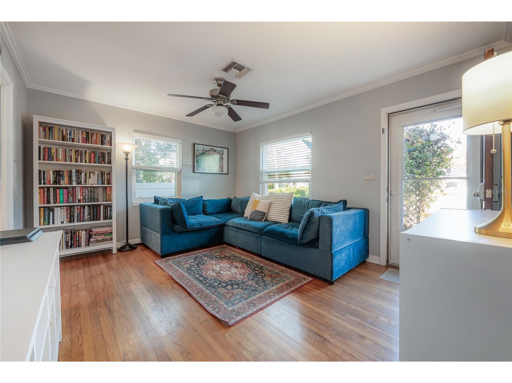 5138 3rd Avenue N Saint Petersburg FL 33710 TB8503072 image4