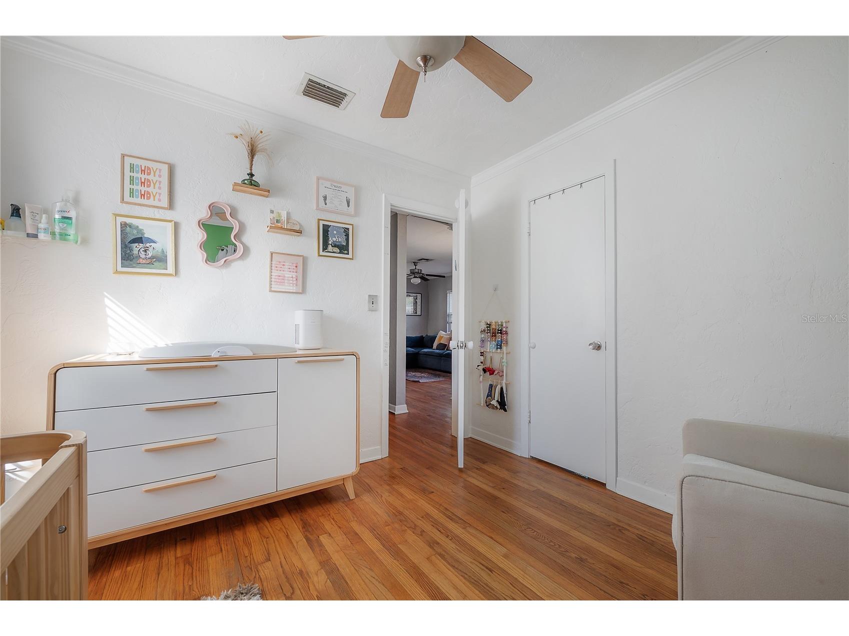 5138 3rd Avenue N Saint Petersburg FL 33710 TB8503072 image7