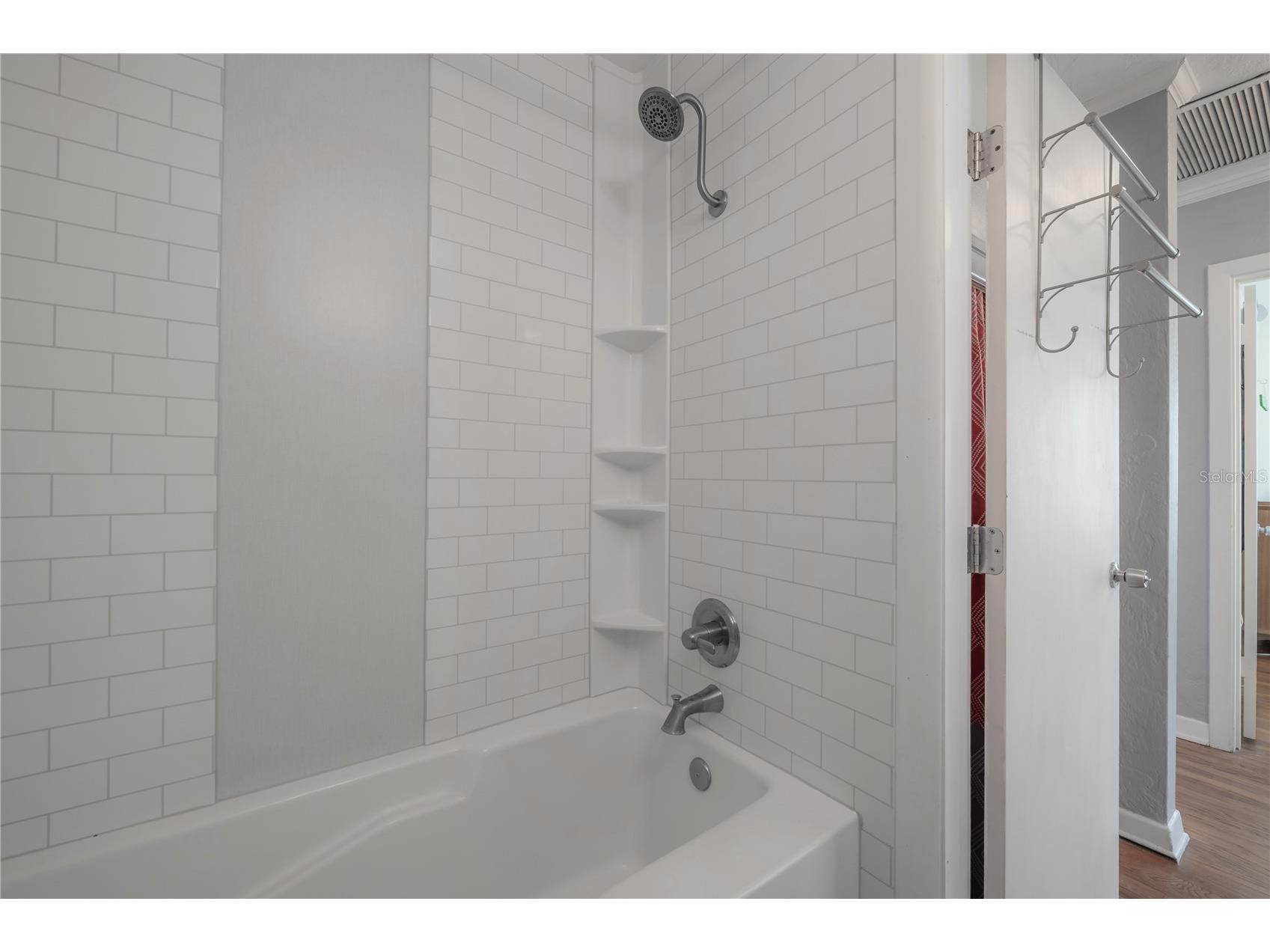 5138 3rd Avenue N Saint Petersburg FL 33710 TB8503072 image9