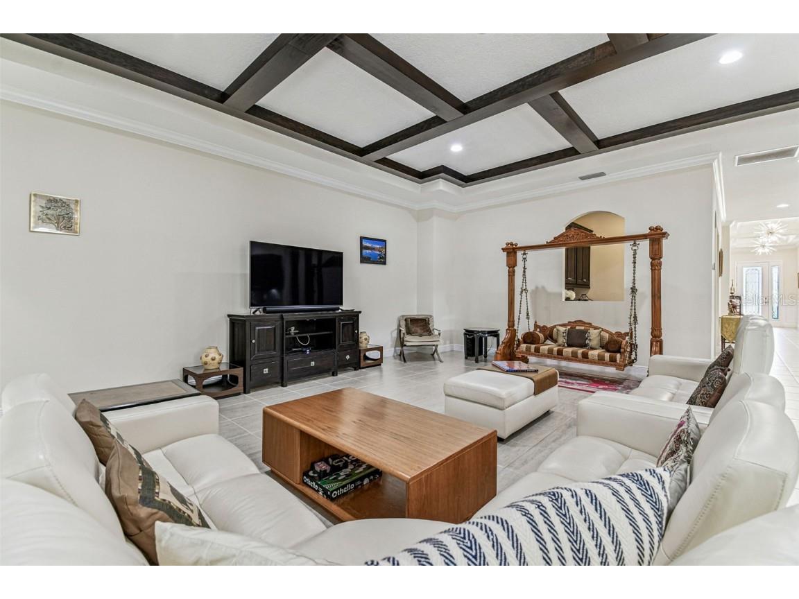 5138 Lakecastle Drive Tampa FL 33624 TB8431632 image17