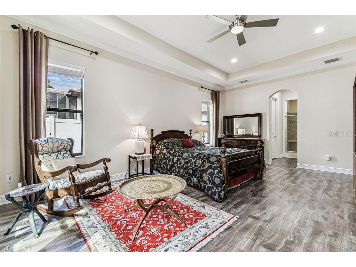 5138 Lakecastle Drive Tampa FL 33624 TB8431632 image32