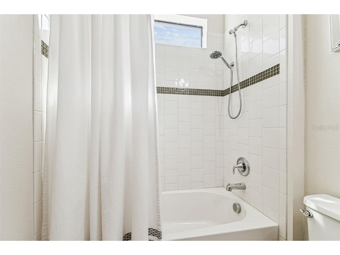 5138 Lakecastle Drive Tampa FL 33624 TB8431632 image59