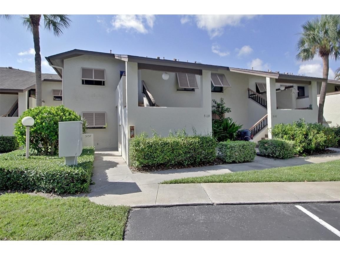 5139 Willow Links #14 Sarasota FL 34235 A4573096 image1