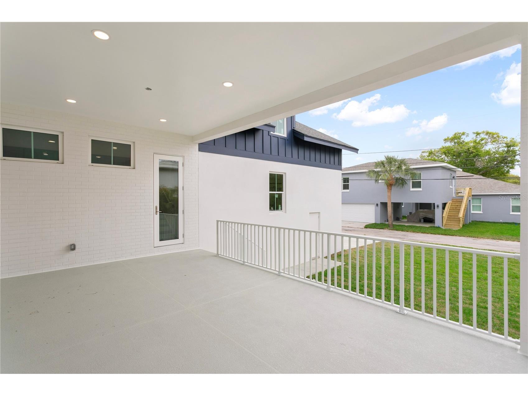 514 38th Avenue NE Saint Petersburg FL 33704 TB8486739 image22