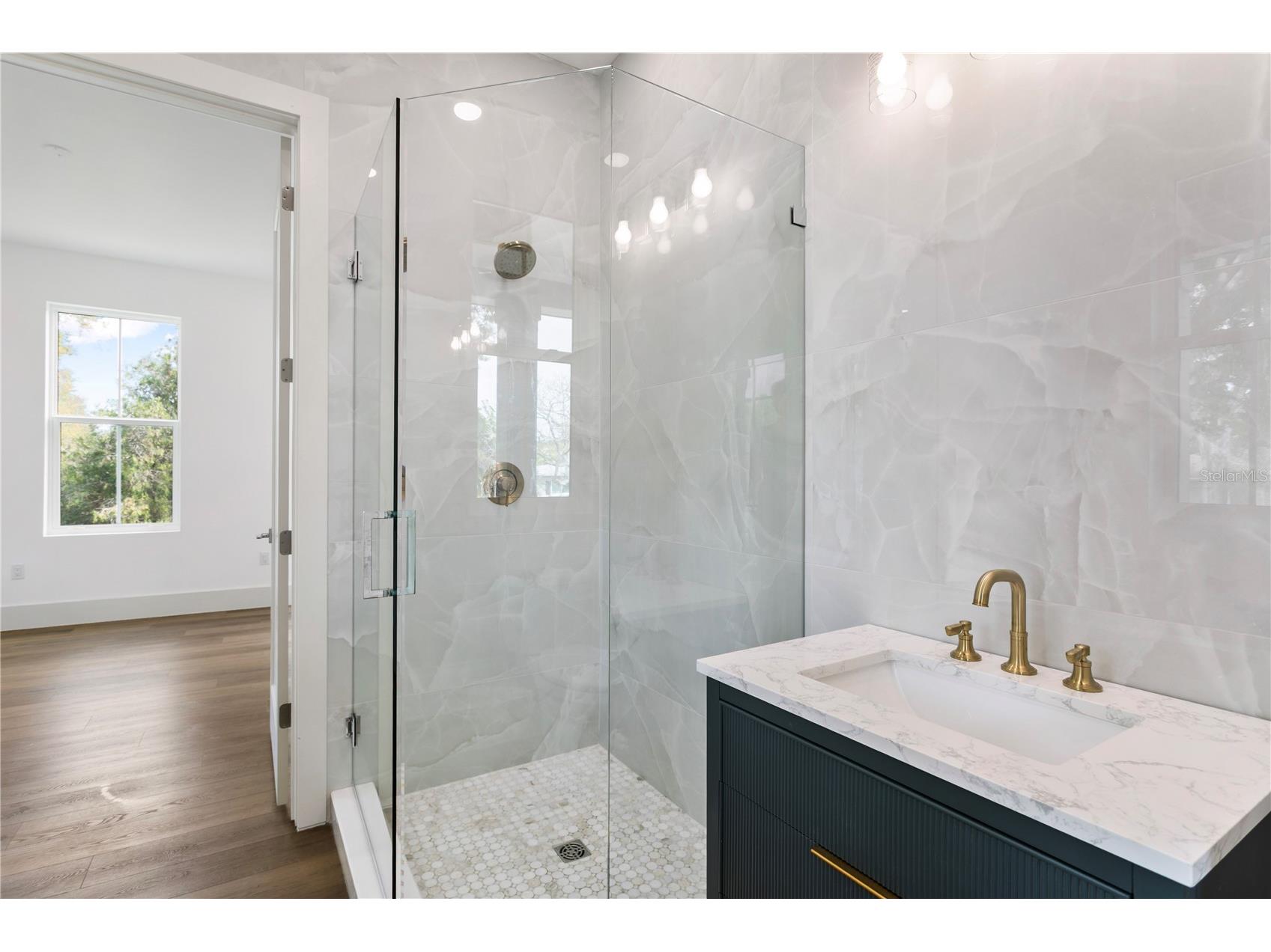 514 38th Avenue NE Saint Petersburg FL 33704 TB8486739 image27