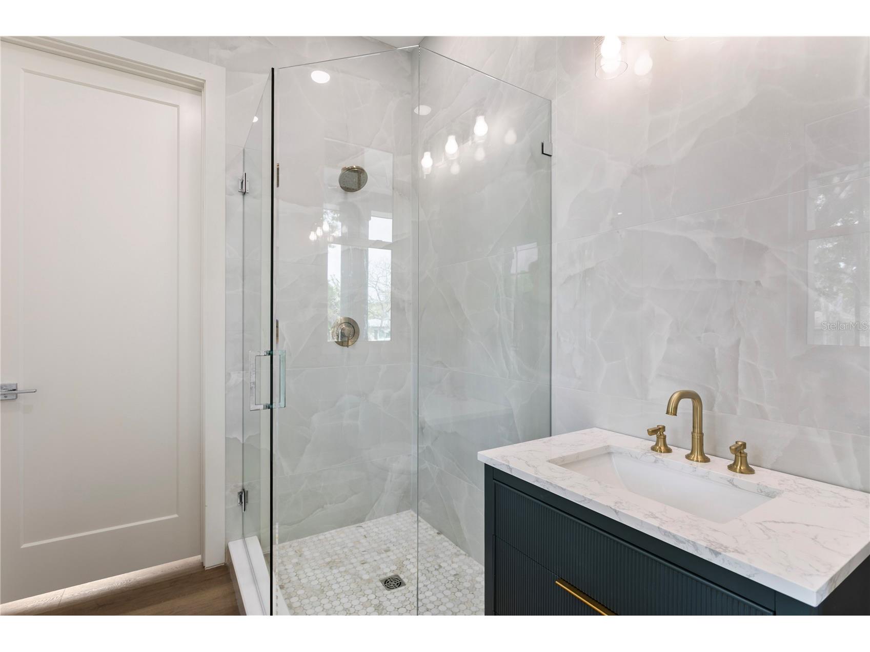 514 38th Avenue NE Saint Petersburg FL 33704 TB8486739 image28