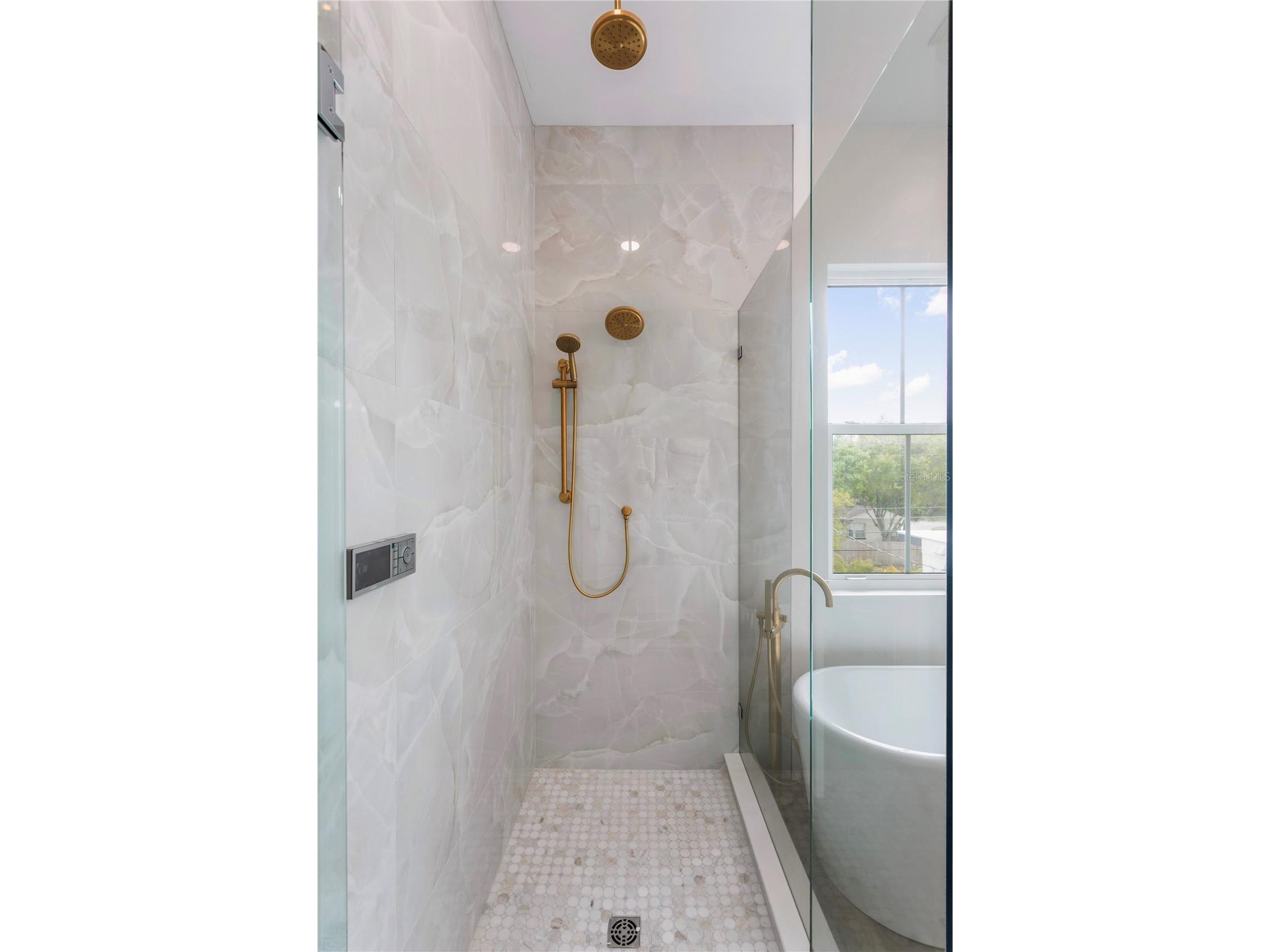 514 38th Avenue NE Saint Petersburg FL 33704 TB8486739 image32