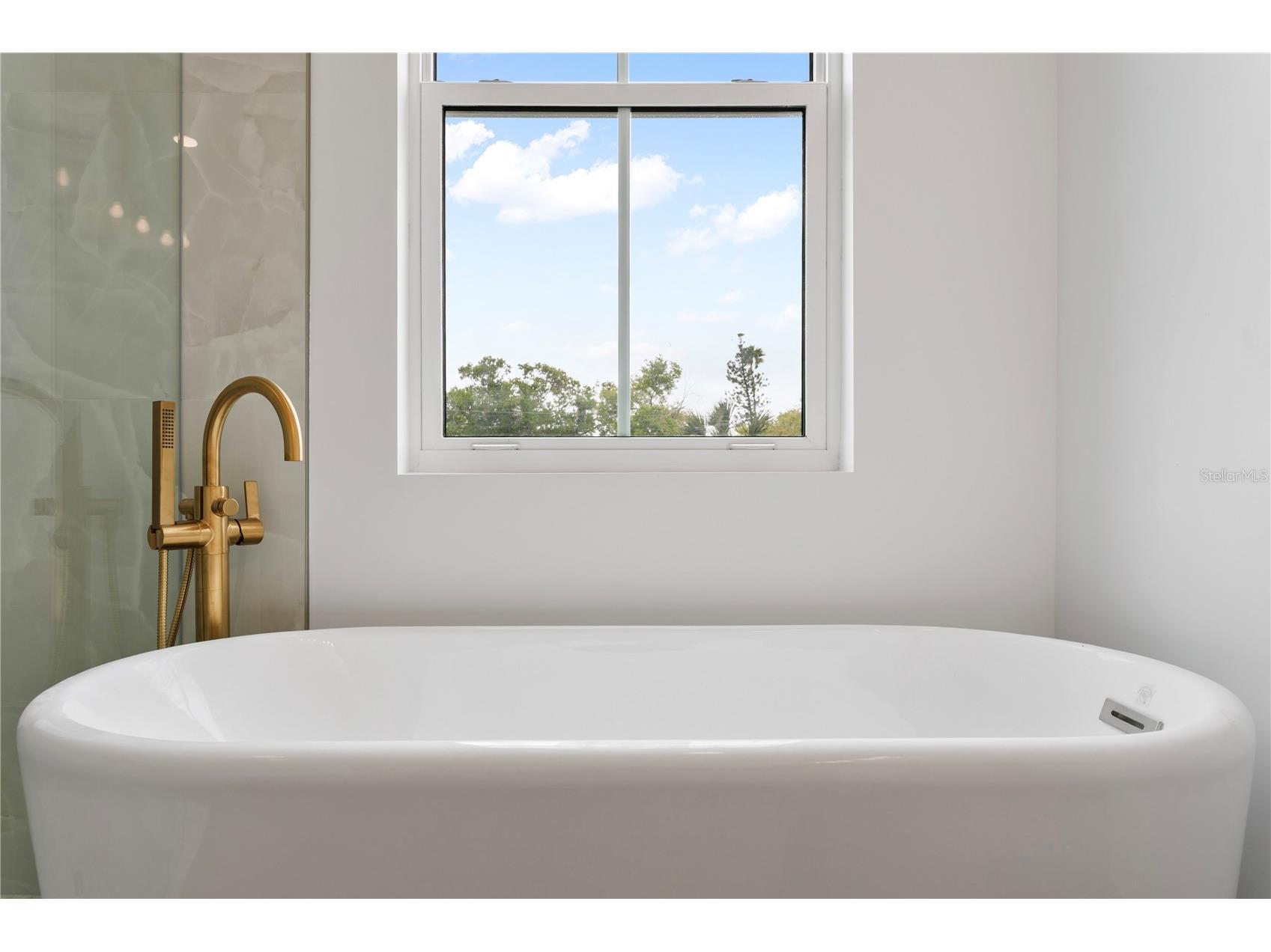 514 38th Avenue NE Saint Petersburg FL 33704 TB8486739 image33