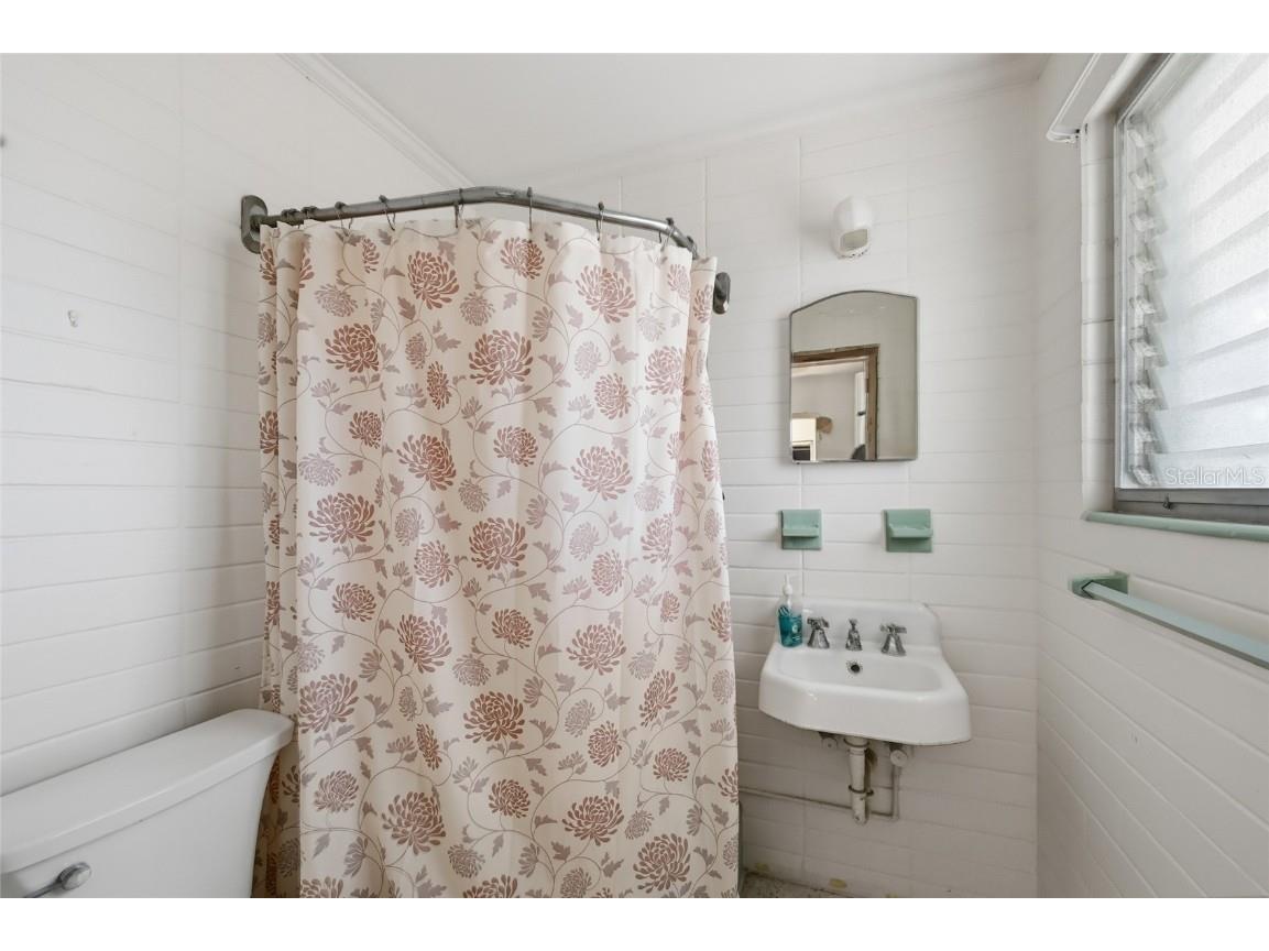 514 77th Street Holmes Beach FL 34217 A4675241 image35