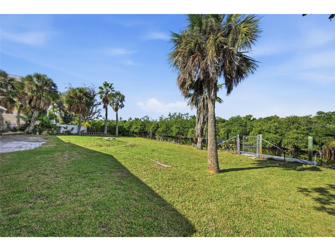 514 77th Street Holmes Beach FL 34217 A4675241 image40