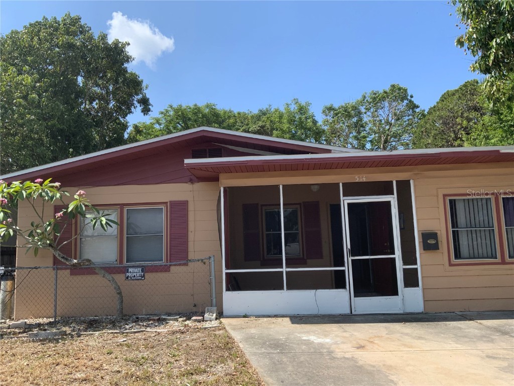 514 Avenue C SE Winter Haven FL 33880 P4925855 image1