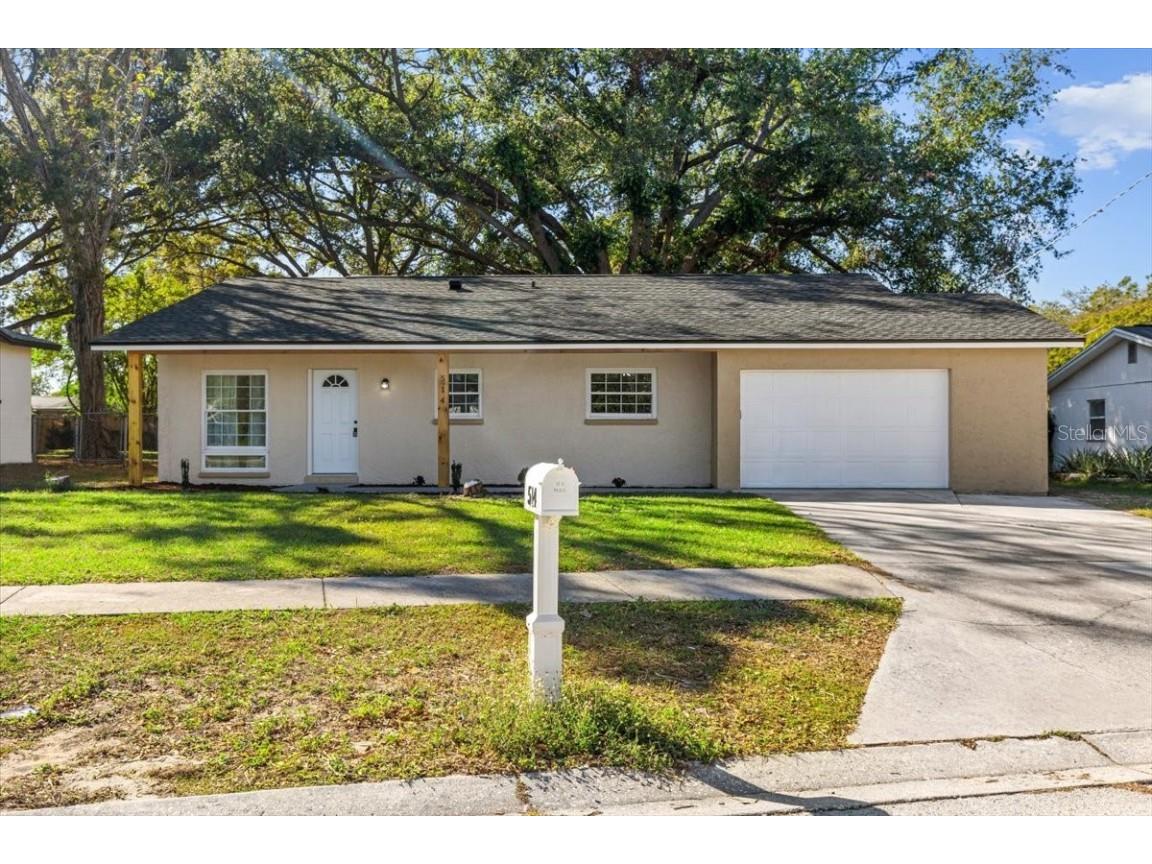 514 Donna Drive Brandon FL 33510 W7870323 image1