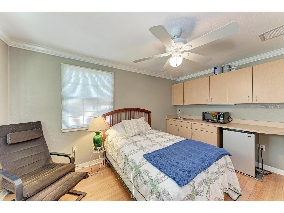 514 Howard Court Sarasota FL 34236 A4660394 image28