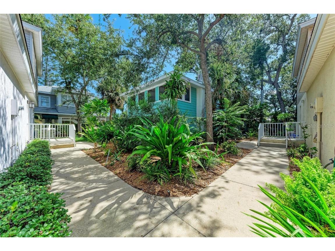 514 Howard Court Sarasota FL 34236 A4660394 image37