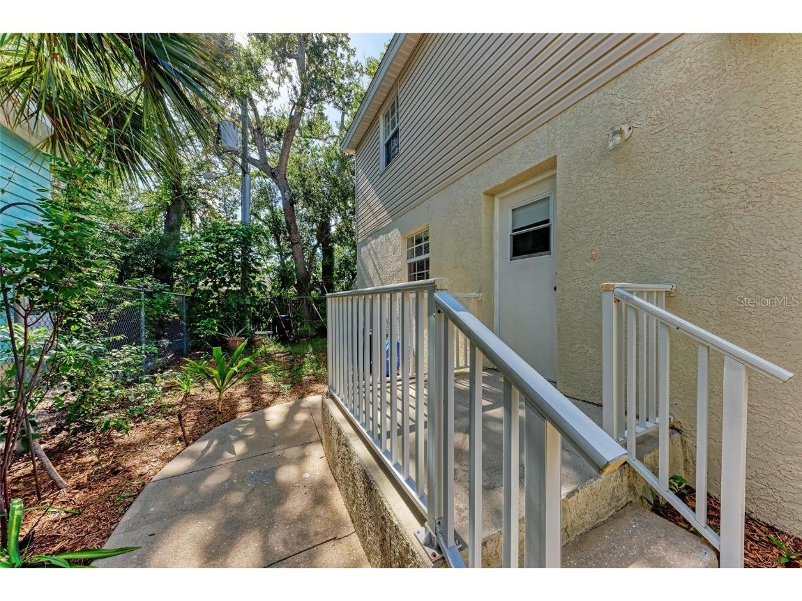 514 Howard Court Sarasota FL 34236 A4660394 image38