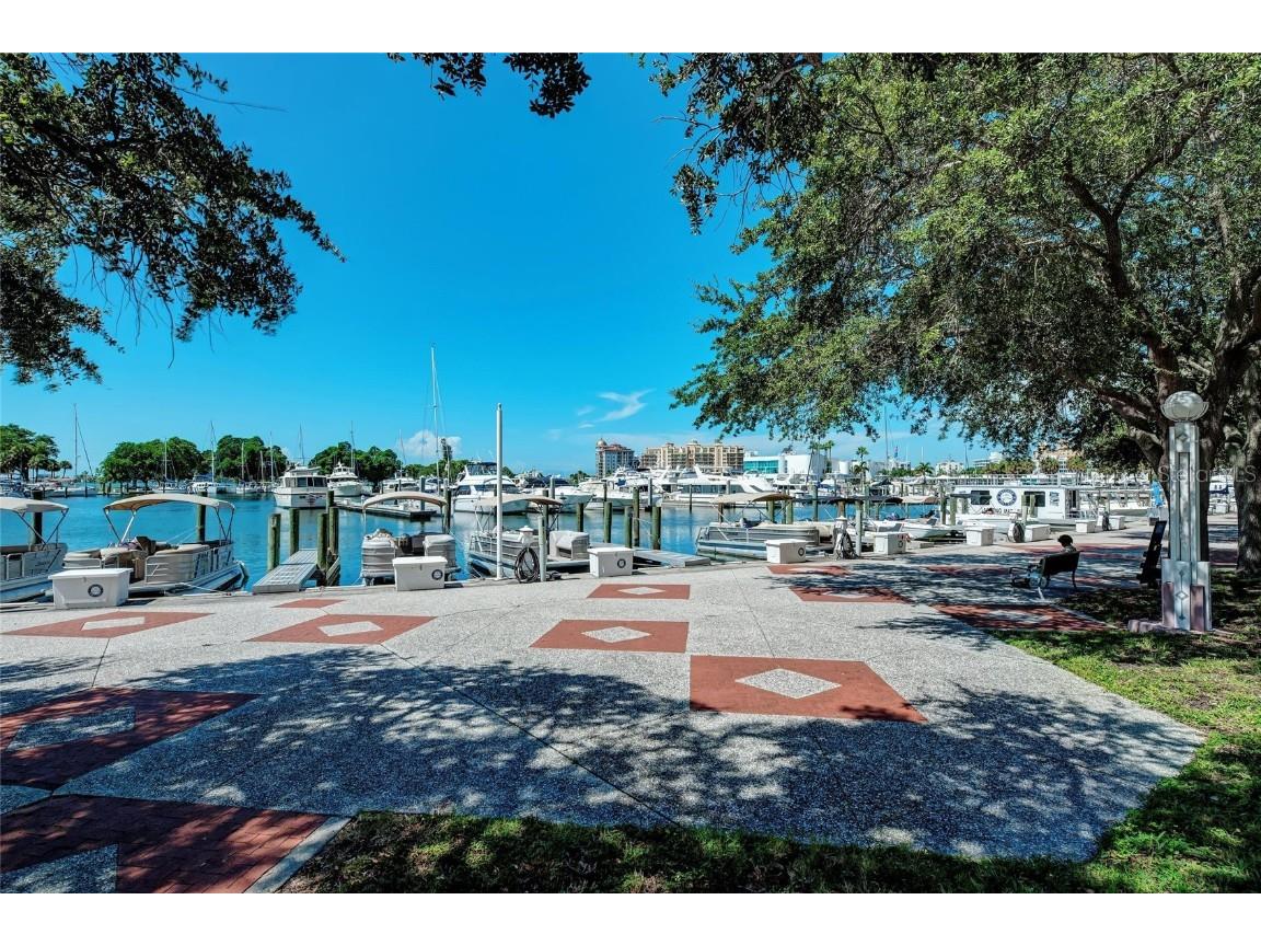 514 Howard Court Sarasota FL 34236 A4660394 image57