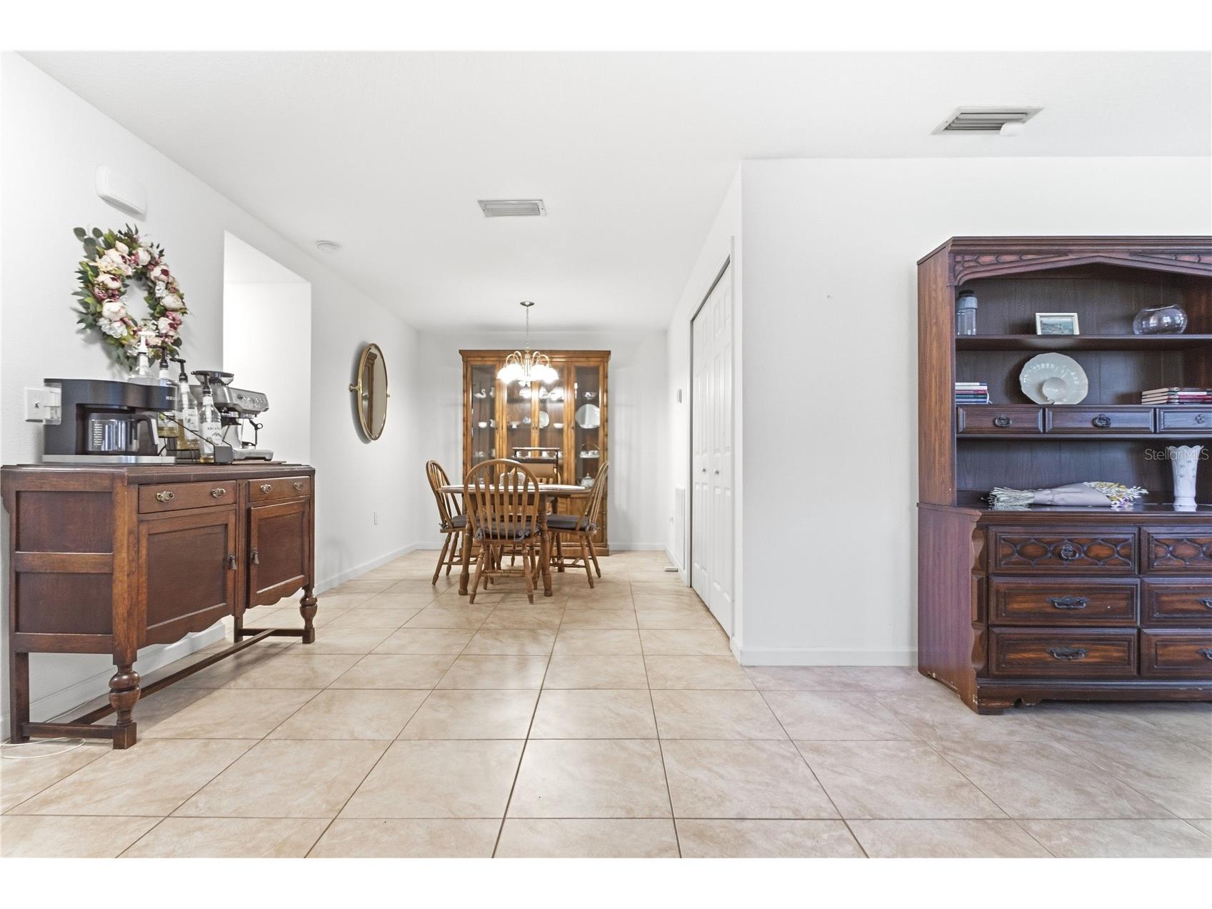 514 Longfellow Court #B Safety Harbor FL 34695 TB8495665 image15