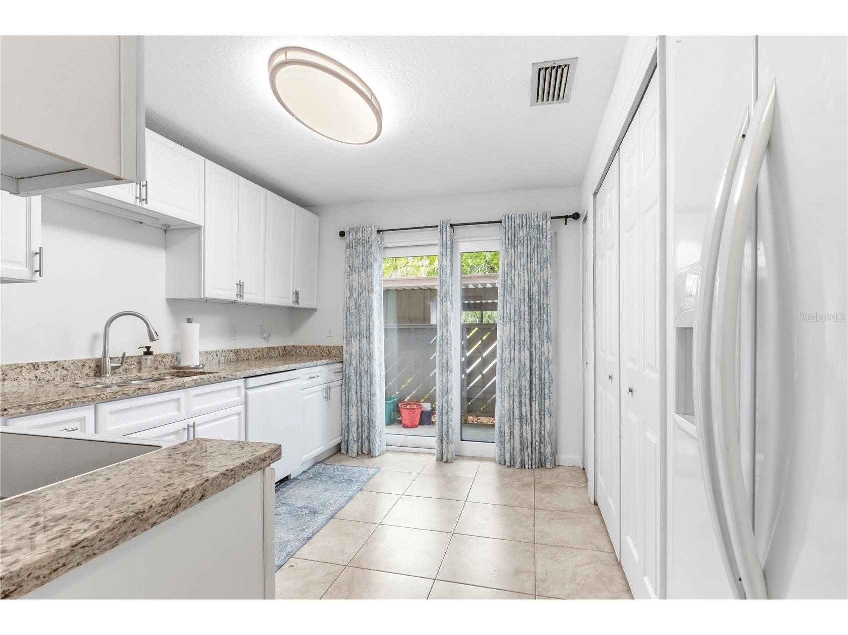 514 Longfellow Court #B Safety Harbor FL 34695 TB8495665 image22