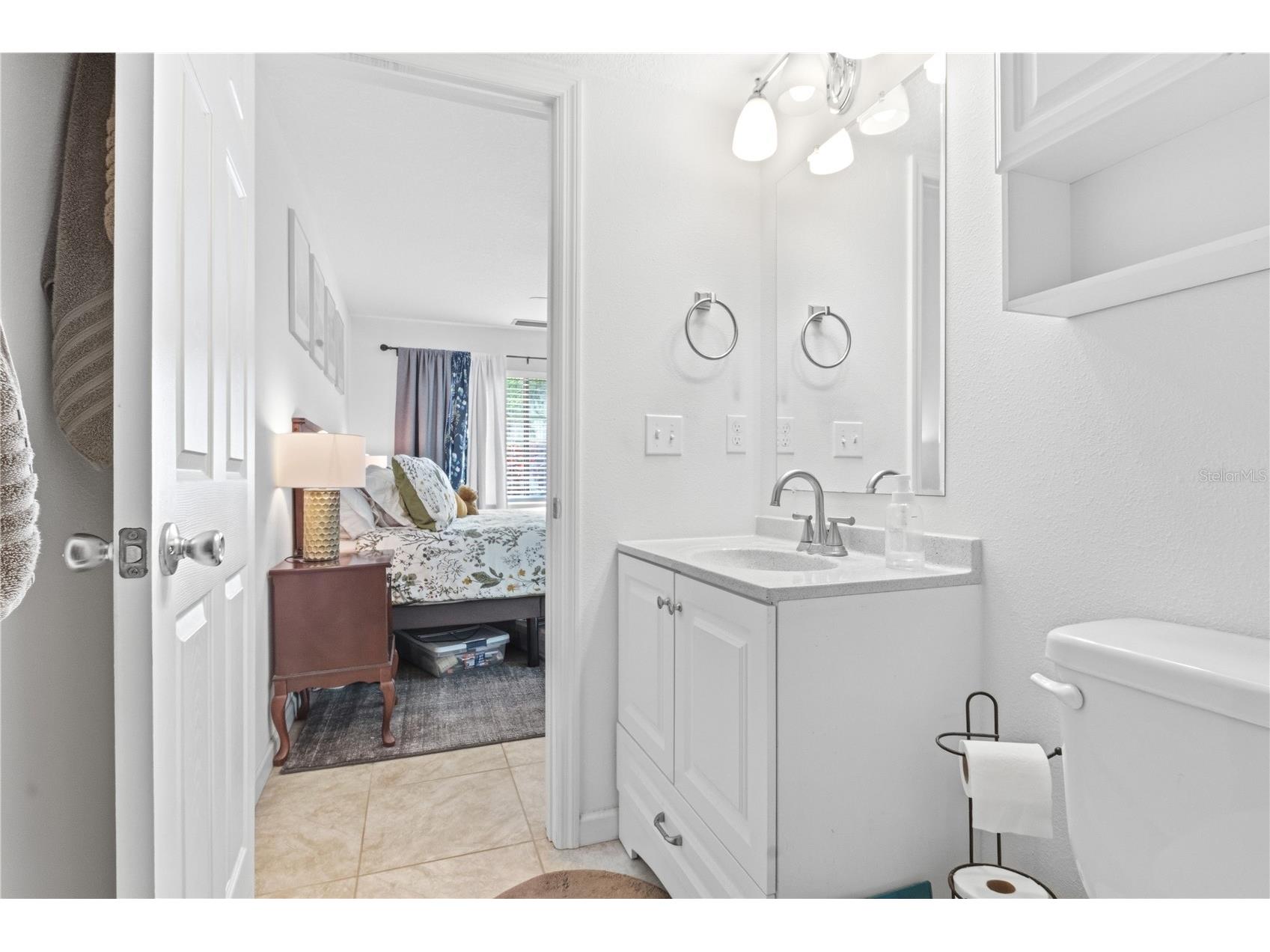 514 Longfellow Court #B Safety Harbor FL 34695 TB8495665 image32