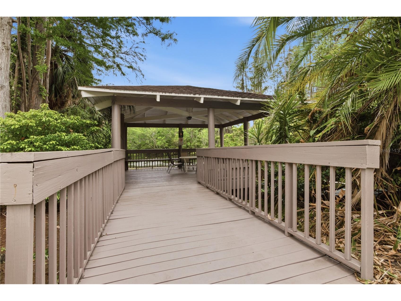 514 Longfellow Court #B Safety Harbor FL 34695 TB8495665 image44