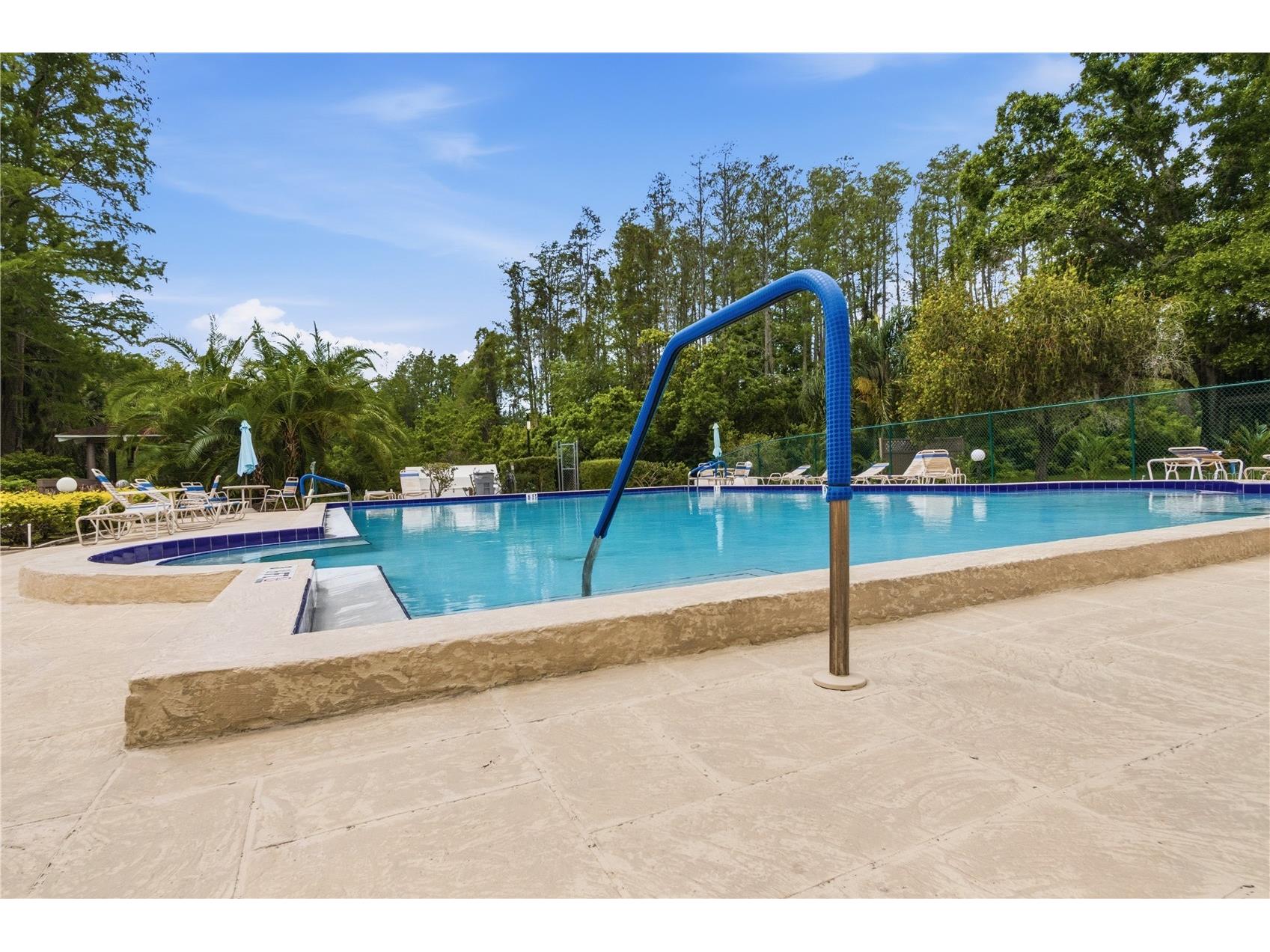 514 Longfellow Court #B Safety Harbor FL 34695 TB8495665 image46