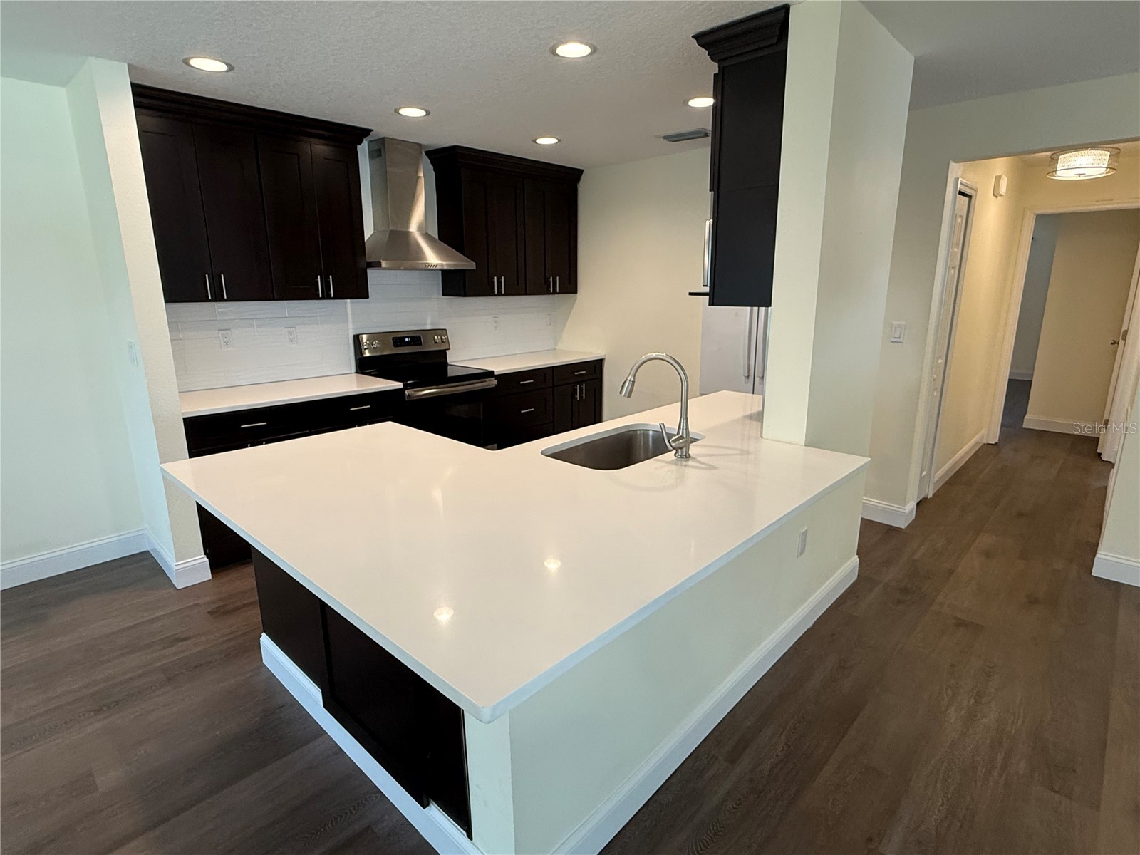 514 Longfellow Court #C Safety Harbor FL 34695 TB8532386 image12