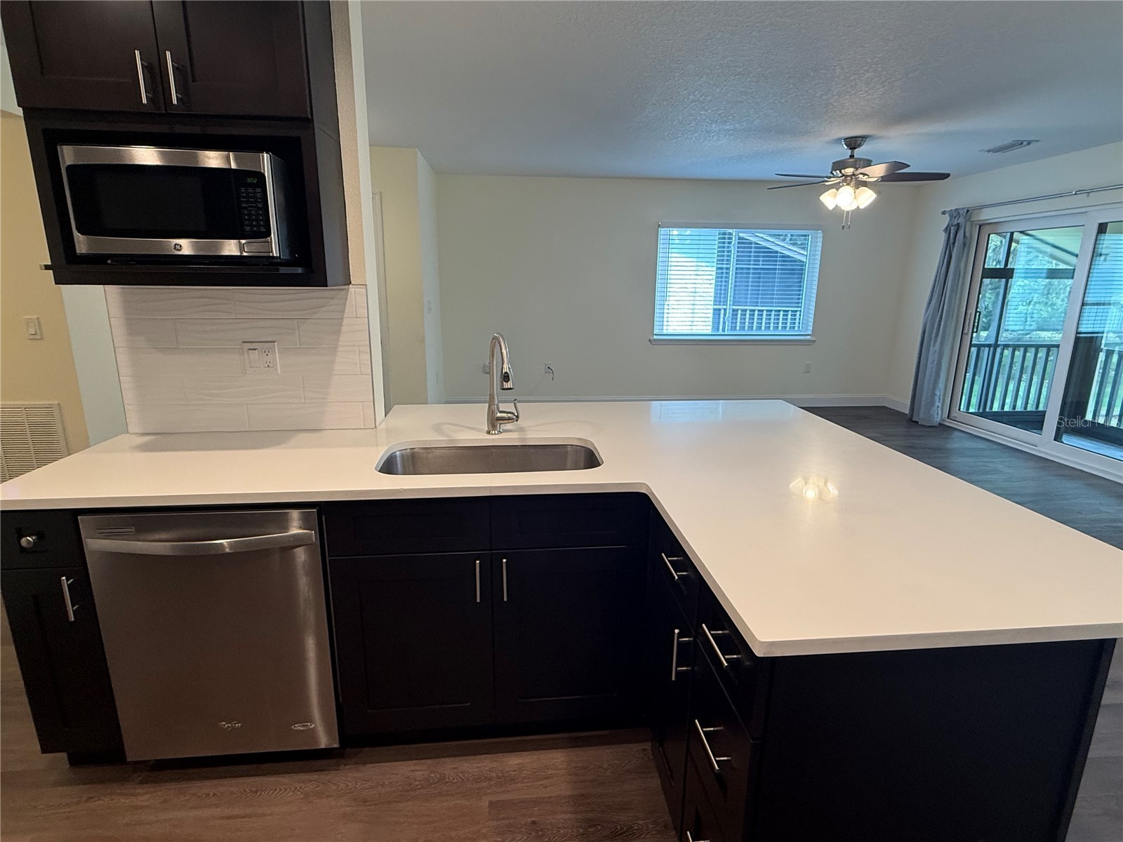 514 Longfellow Court #C Safety Harbor FL 34695 TB8532386 image15