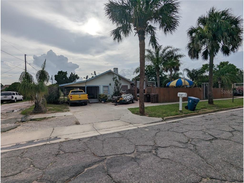 514 Marietta Street Lake Wales FL 33853 P4926250 image1