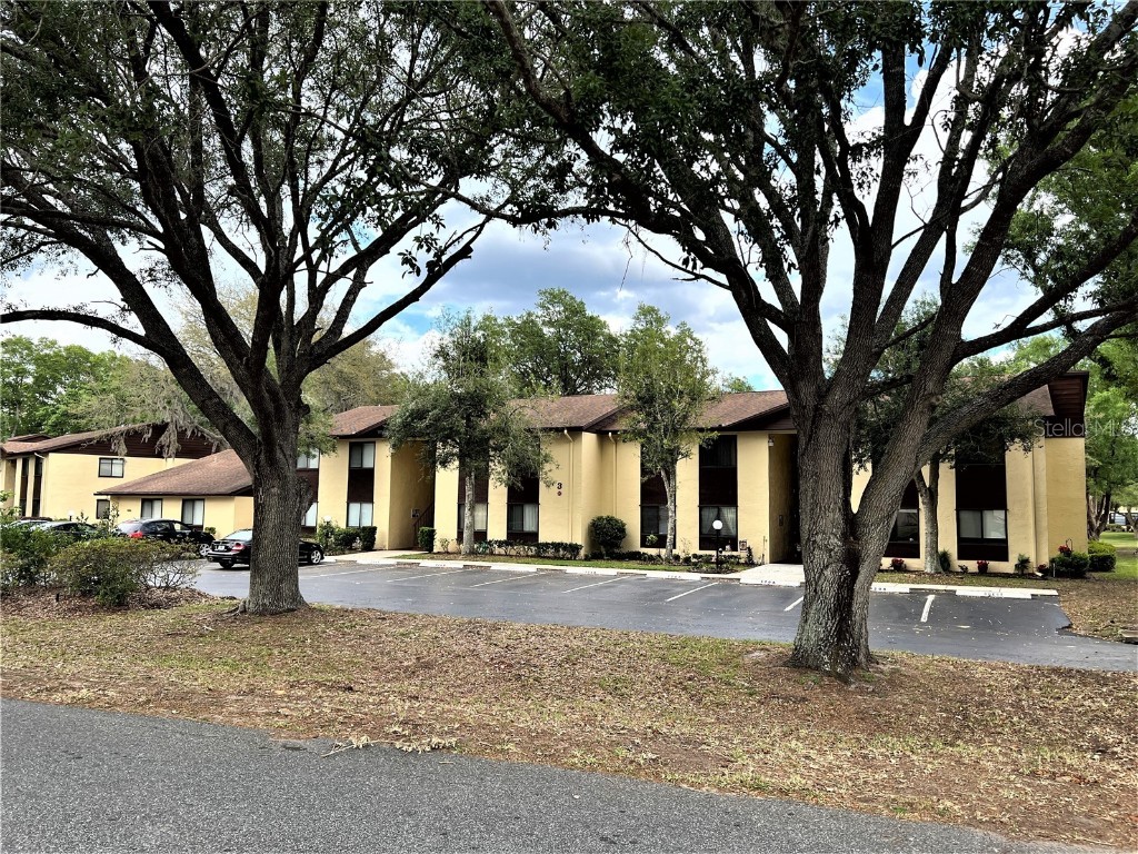 514 Silver Course #A Ocala FL 34472 OM655393 image1