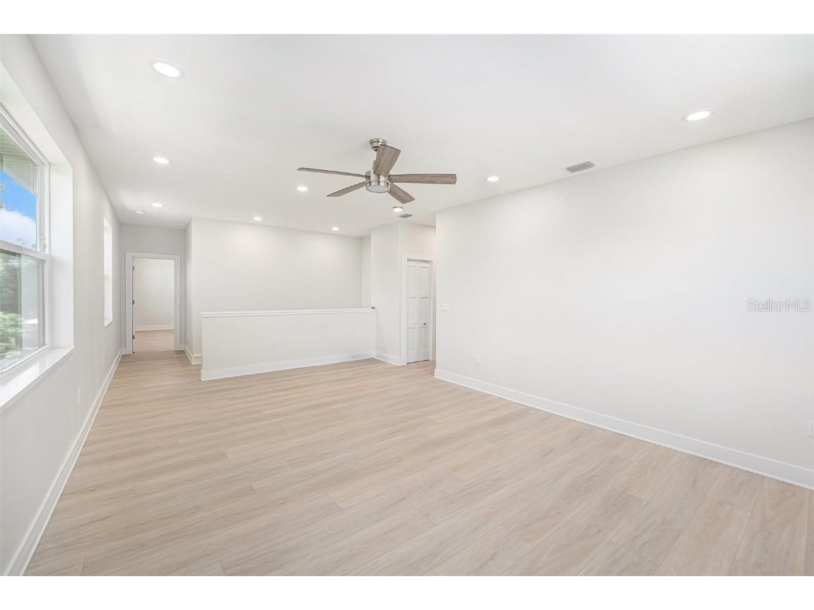 514 Summit Street Largo FL 33770 TB8448131 image25