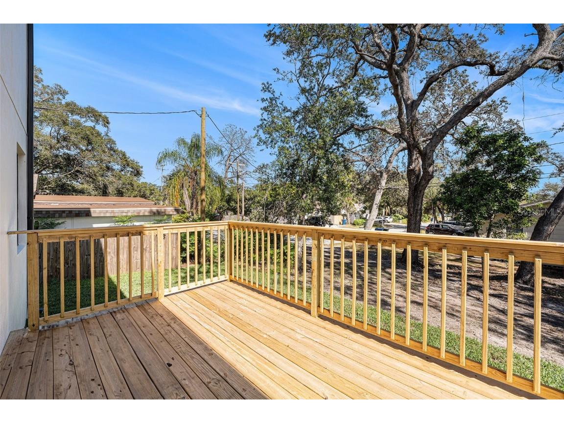 514 Summit Street Largo FL 33770 TB8448131 image40