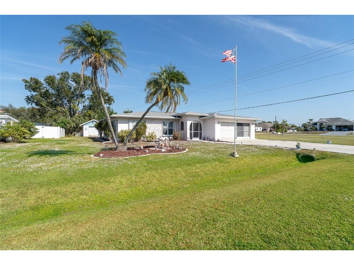 514 Tarpon Way Punta Gorda FL 33950 D6144929 image2