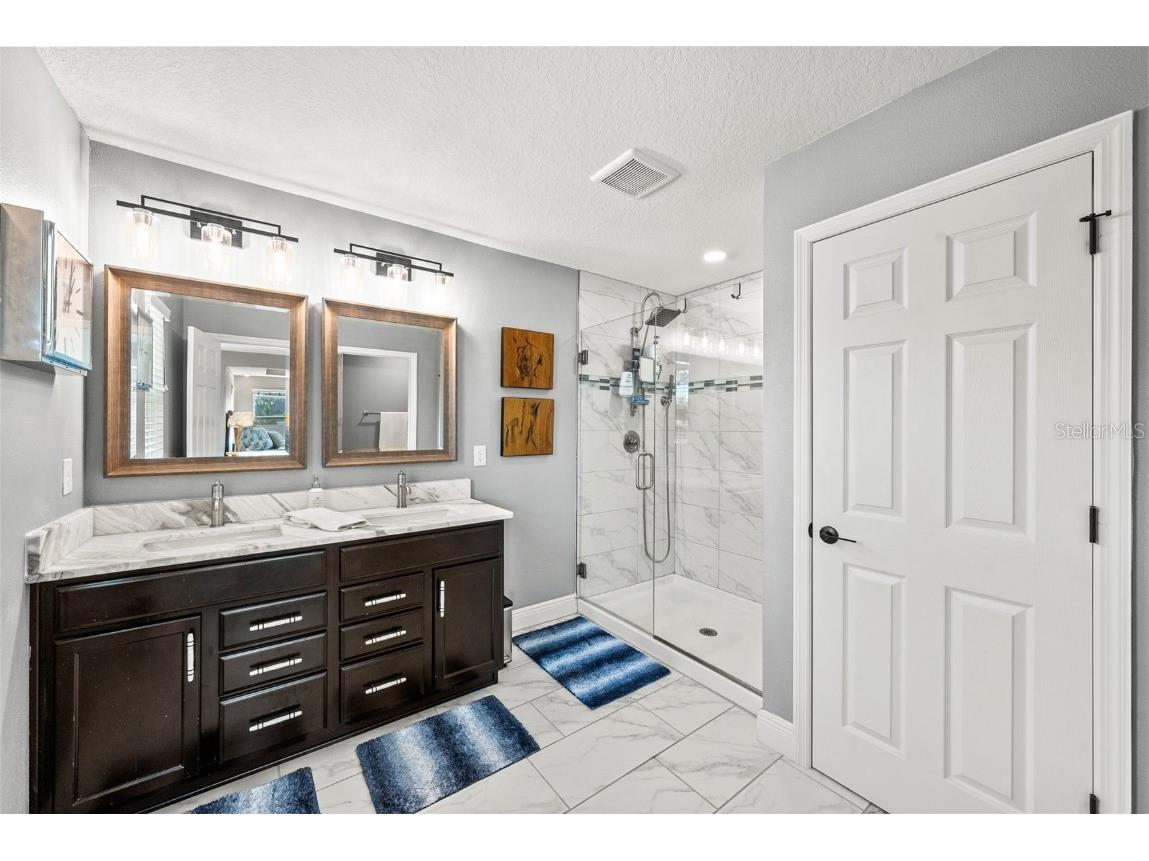 514 Valri Park Drive Valrico FL 33594 TB8442091 image23