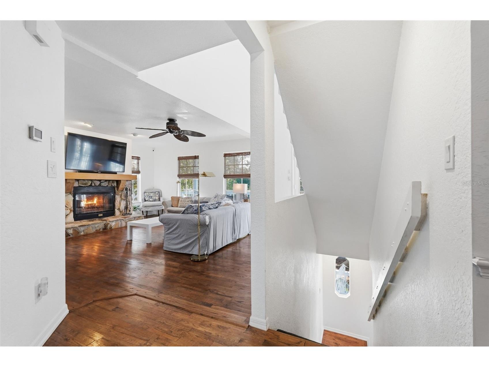 514 Wideview Avenue Tarpon Springs FL 34689 TB8473566 image18