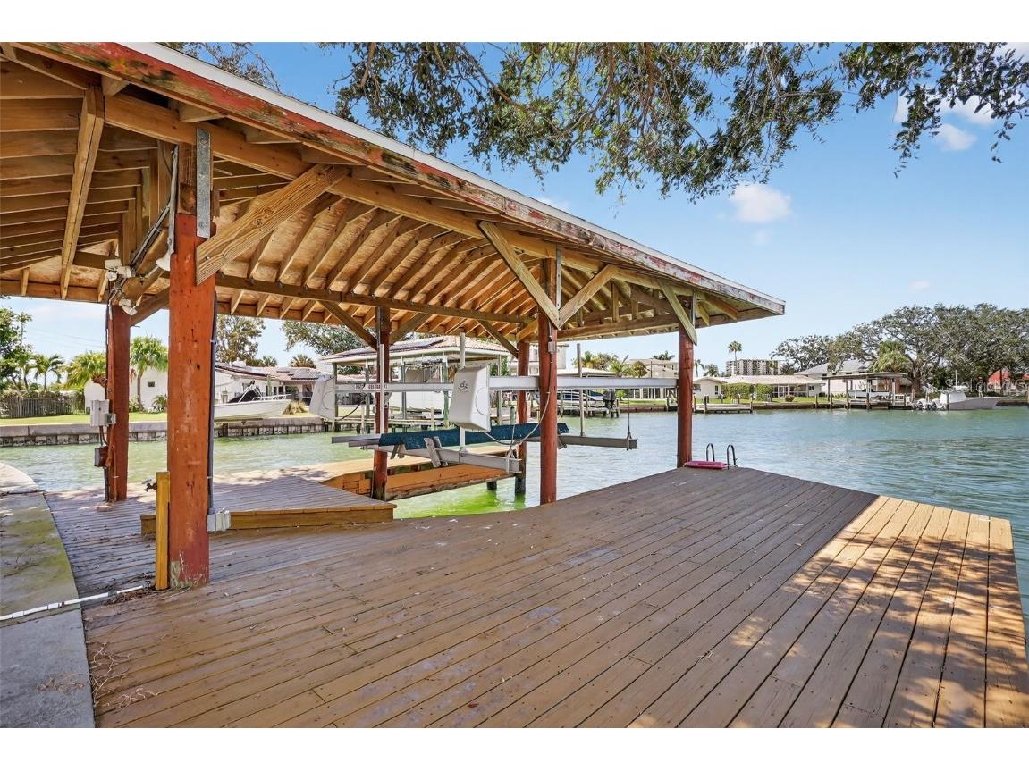 514 Windward Passage Clearwater Beach FL 33767 - CLEARWATER CHANNEL TB8428935 image36