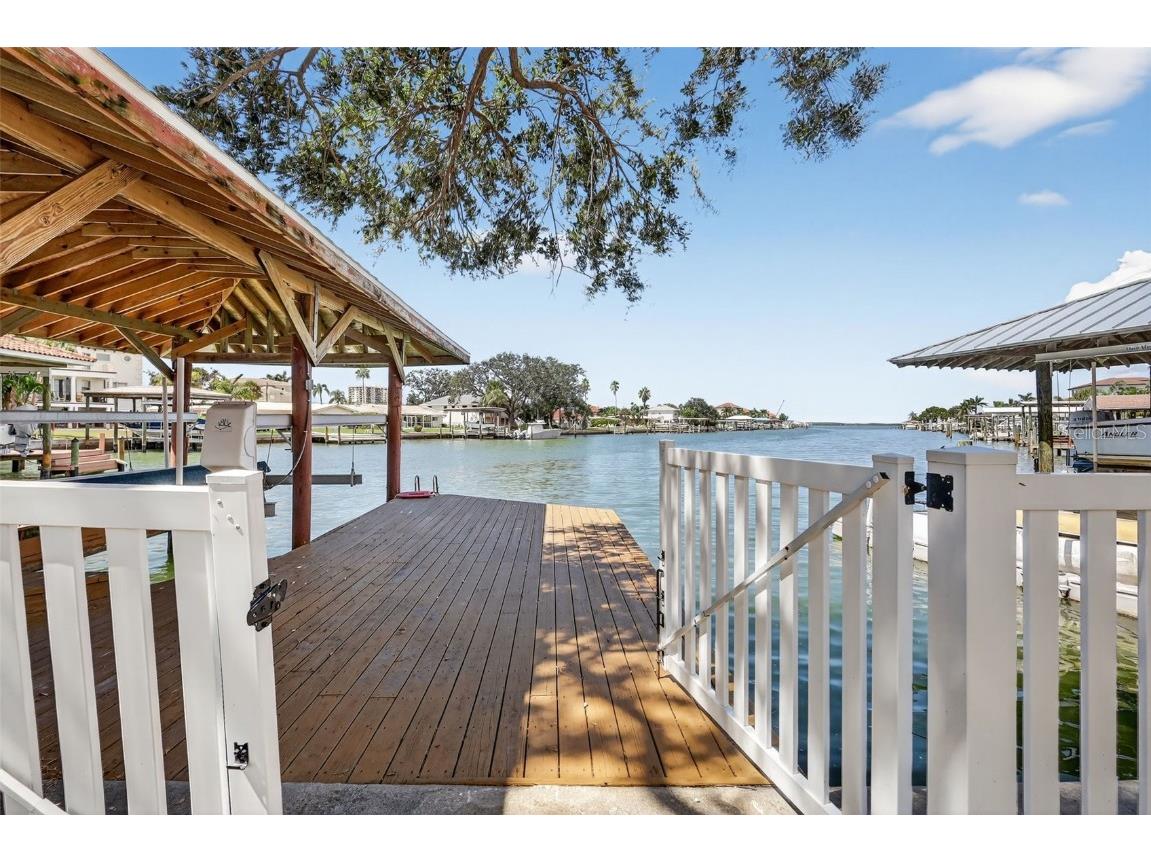 514 Windward Passage Clearwater Beach FL 33767 - CLEARWATER CHANNEL TB8428935 image37