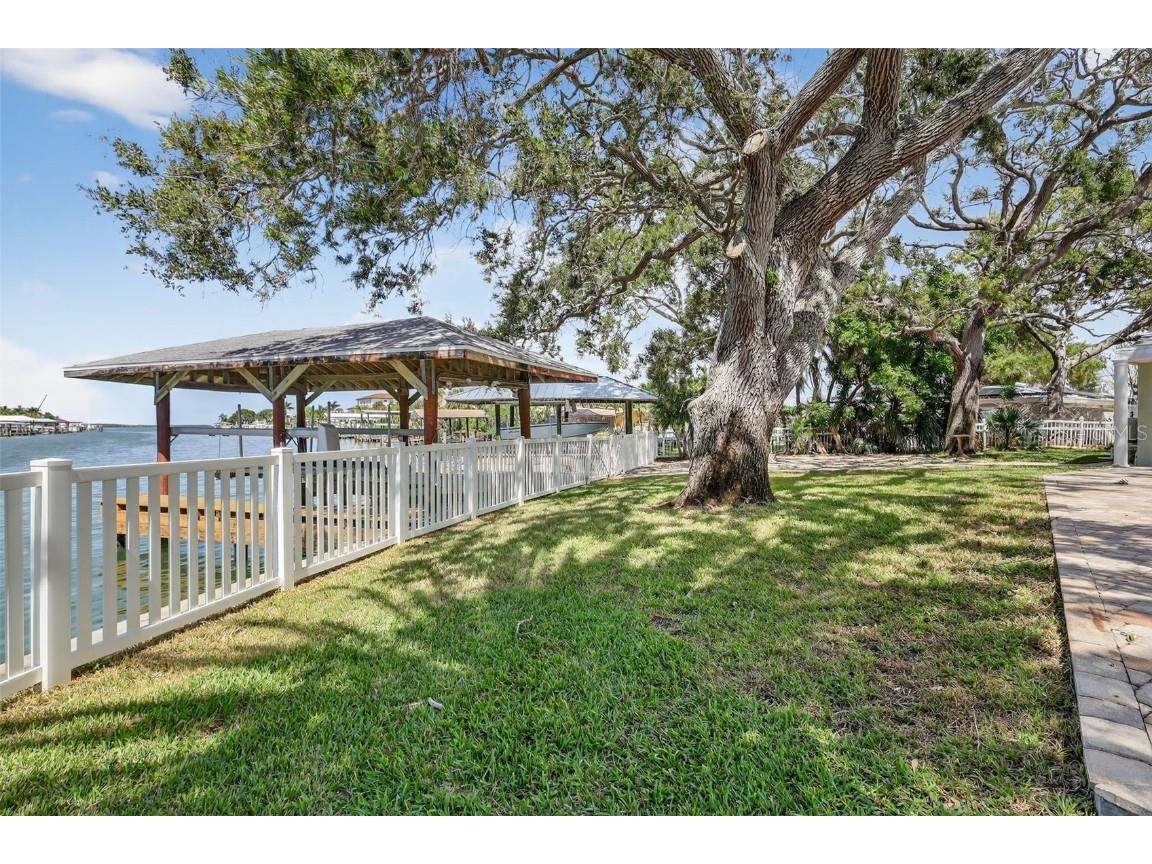 514 Windward Passage Clearwater Beach FL 33767 - CLEARWATER CHANNEL TB8428935 image38
