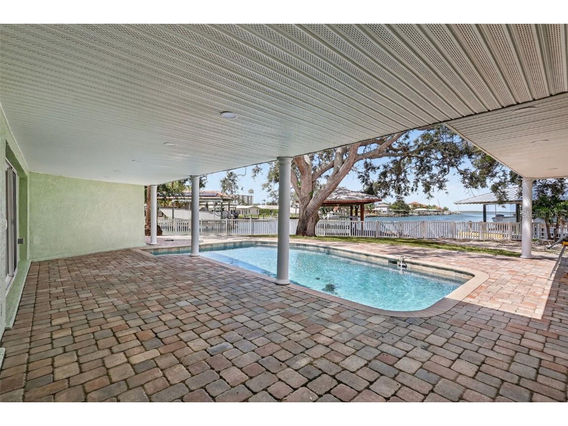 514 Windward Passage Clearwater Beach FL 33767 - CLEARWATER CHANNEL TB8428935 image40