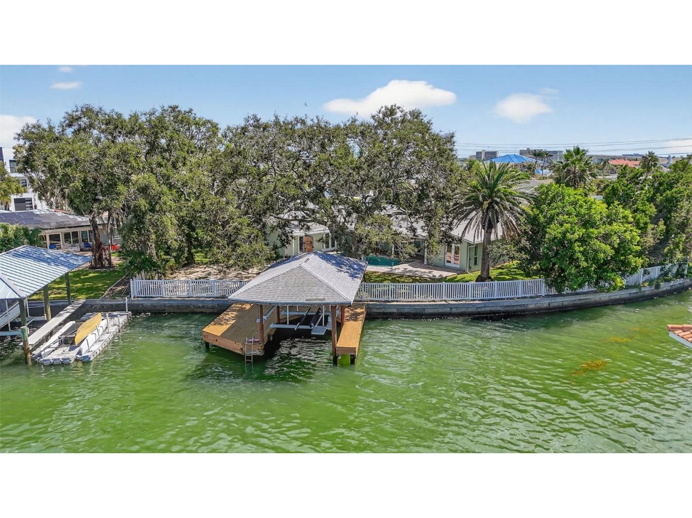 514 Windward Passage Clearwater Beach FL 33767 - CLEARWATER CHANNEL TB8428935 image42