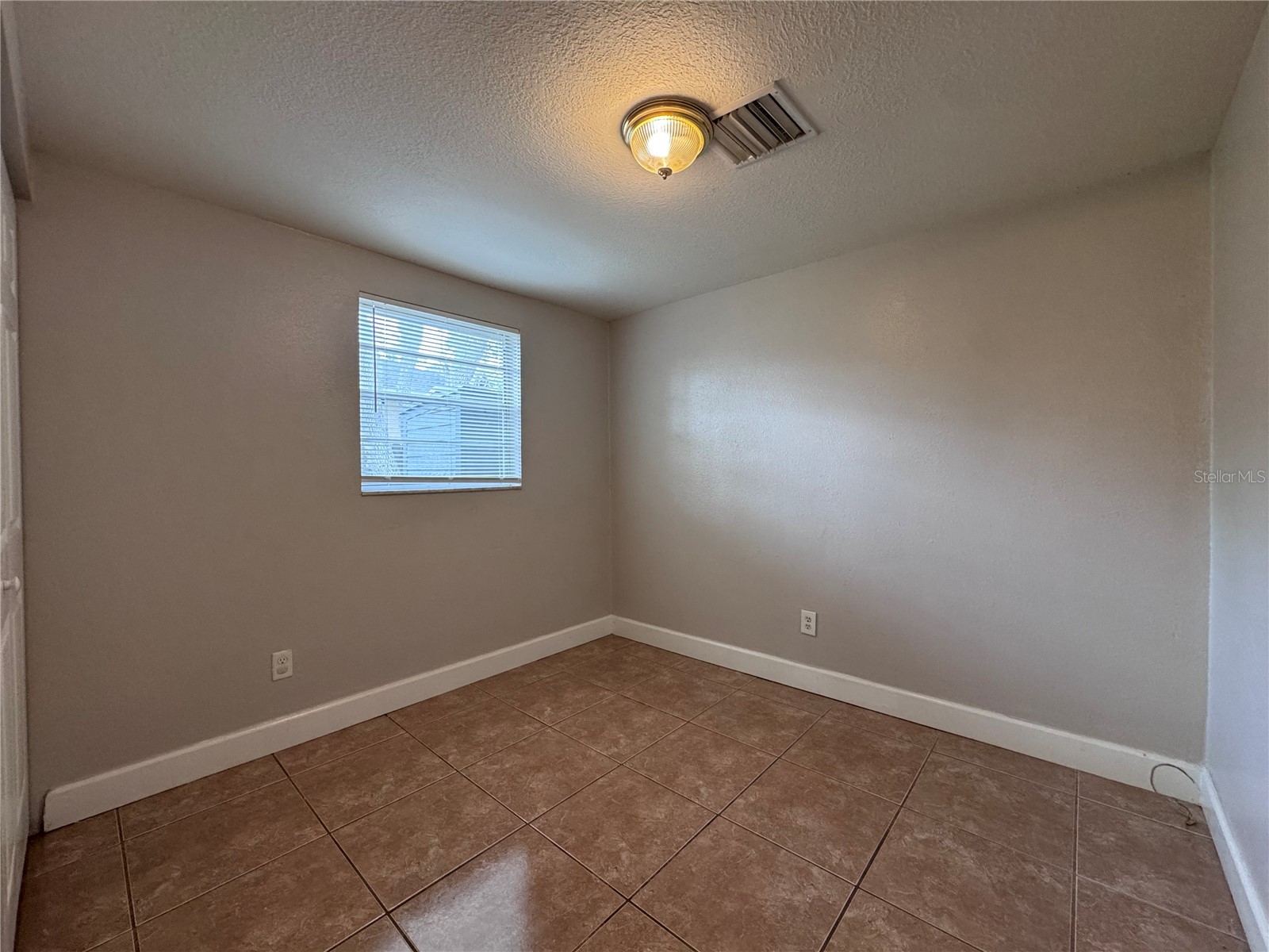 514 Winham Street Tampa FL 33619 TB8494659 image10