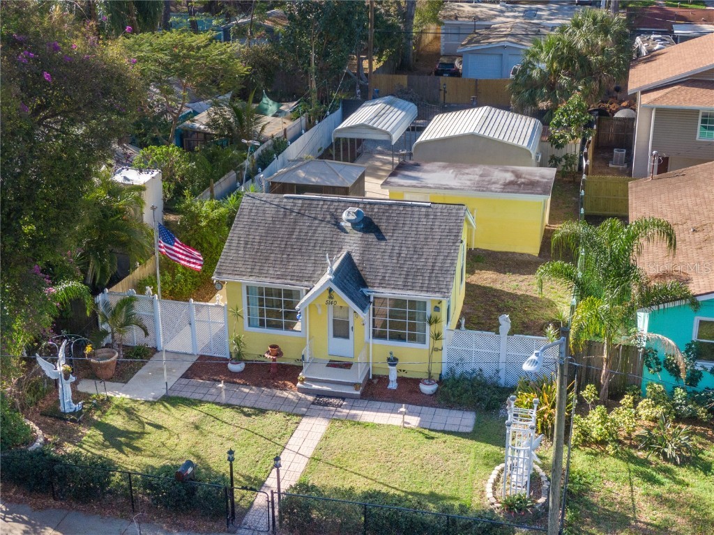 5140 2nd Avenue S Saint Petersburg FL 33707 A4528744 image1