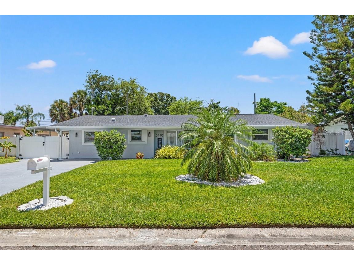 5140 37th Way S Saint Petersburg FL 33711 U8250363 image1